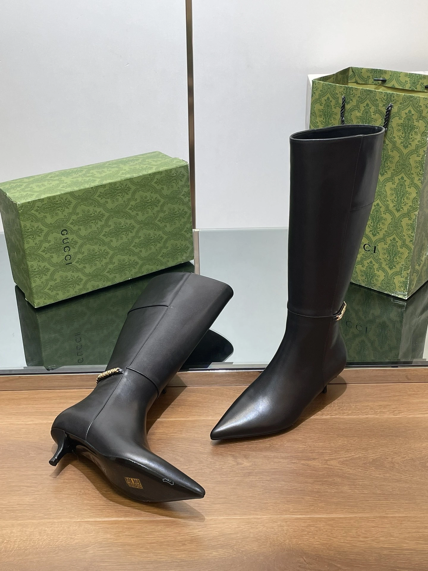 COCO-- 6u33i 794392 AADRK 1000 Calfskin sheepskin Heel height：4.5CM item:D-X158L1153